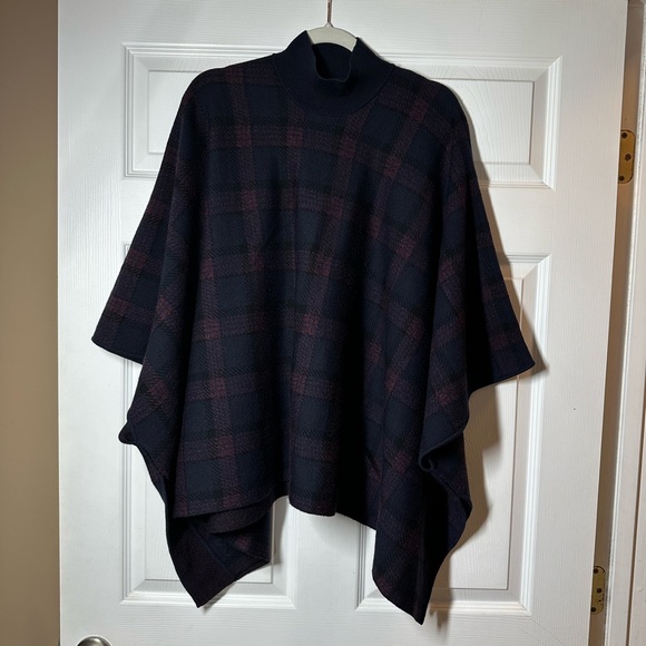 Theory Florencia Burgundy Plaid Wool Poncho Cape Turtleneck - Picture 4 of 13